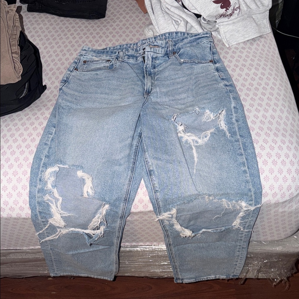 American Eagle Distressed Light Blue Jeans